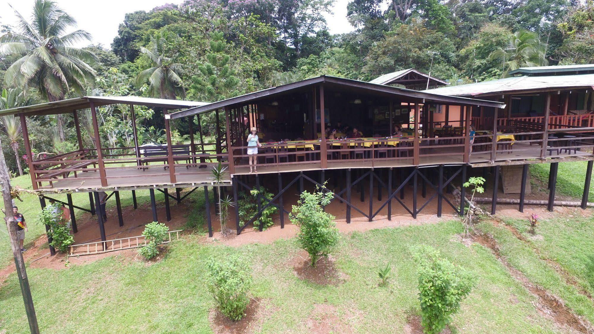 La Laguna Del Lagarto Eco-Lodge Pital  Exteriör bild